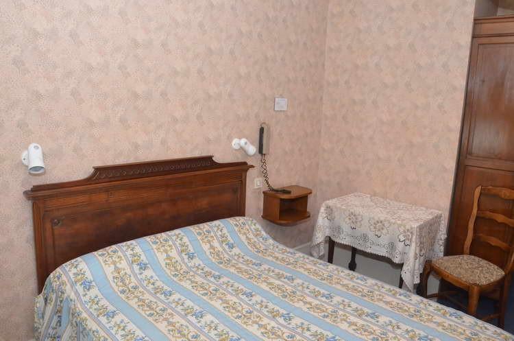 Hotel Du Commerce Понт-де-Во Екстериор снимка