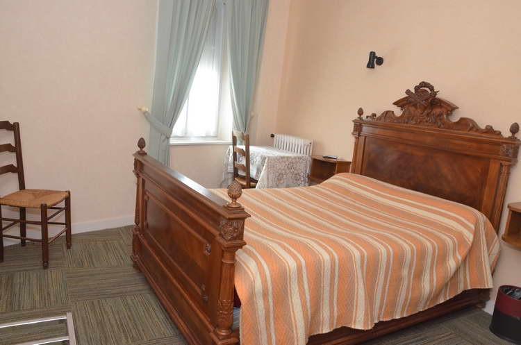 Hotel Du Commerce Понт-де-Во Екстериор снимка