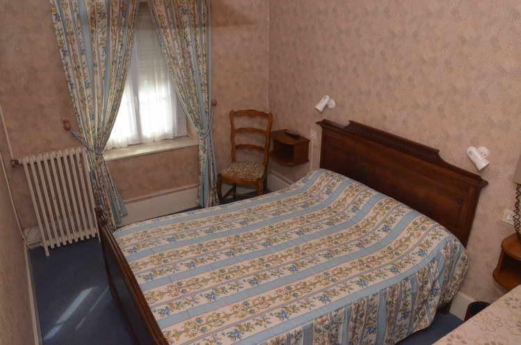 Hotel Du Commerce Понт-де-Во Екстериор снимка